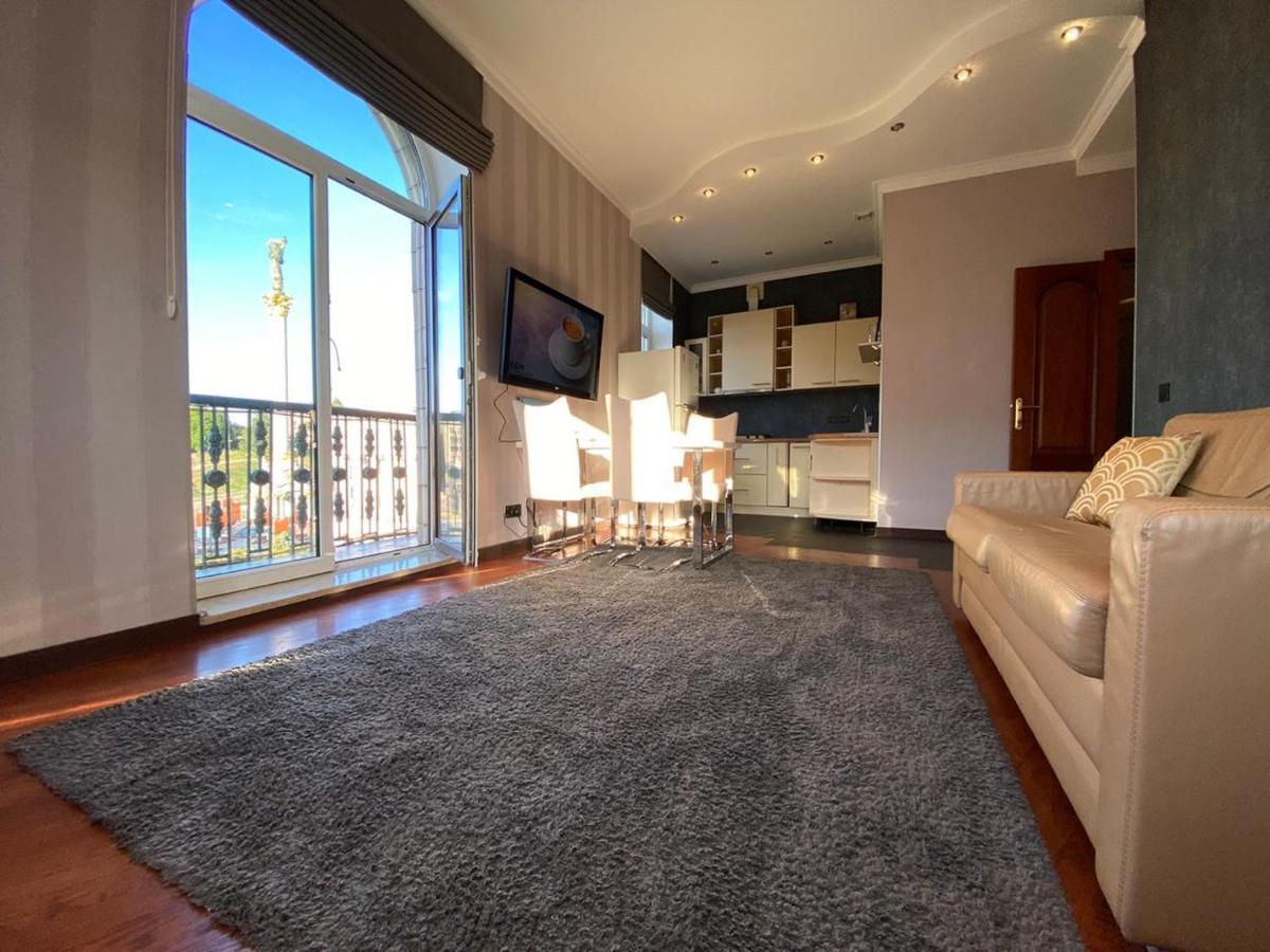 Amazing View Of Independence Square Apartment Киев Екстериор снимка